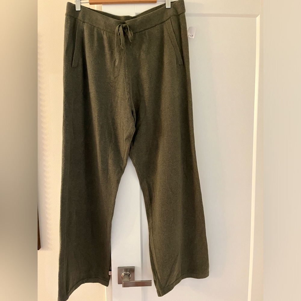 Ladies Gap nwt lounge pants